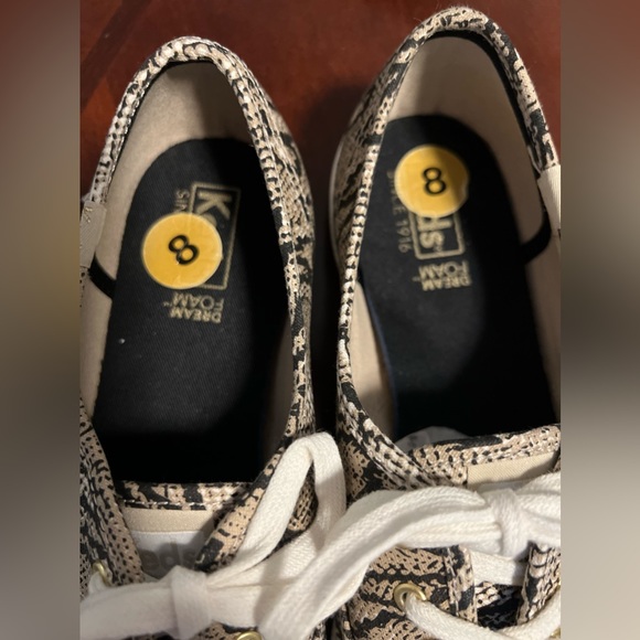 KEDS Memory Foam Sneakers in Snake Pattern - Picture 5 of 9